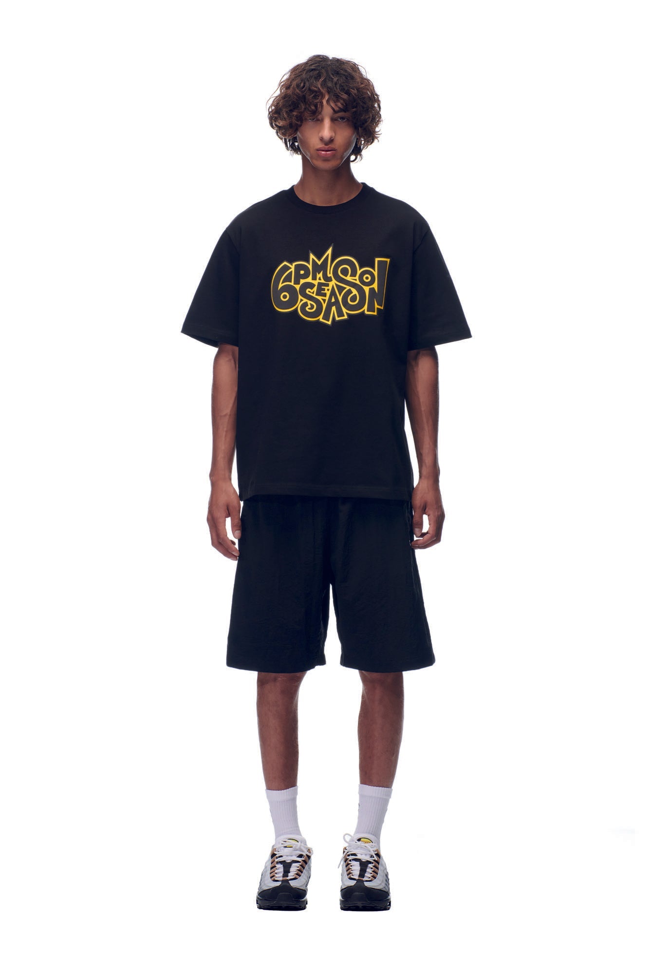 NH PLAY LOGO T-SHIRT BLACK
